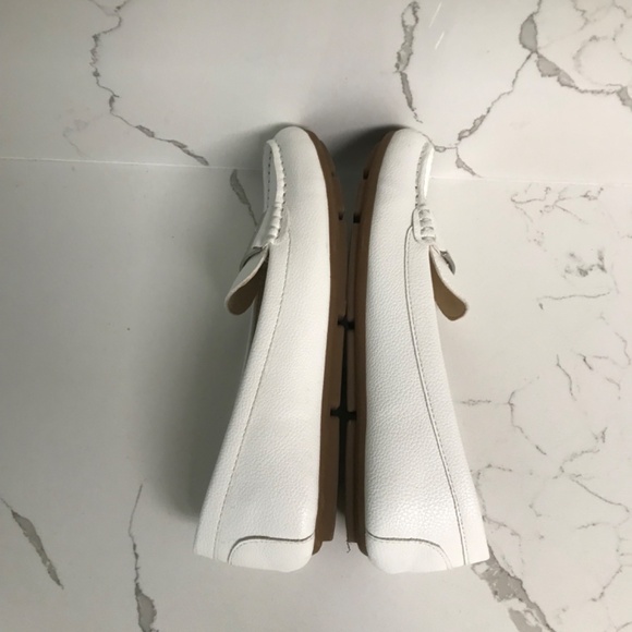 Calvin Klein women’s White Loafer Flat US 6 - Picture 4 of 8